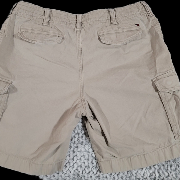 Men's cargo shorts - Picture 2 of 3
